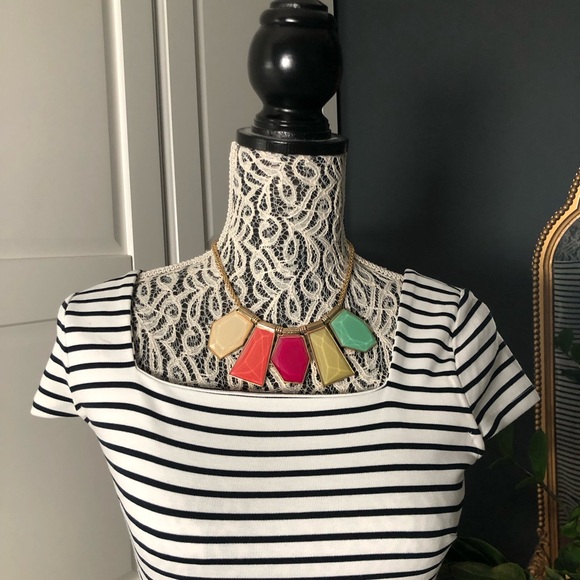 Banana Republic Navy Striped Ponte Flounce Dress sz 0 - Picture 2 of 5